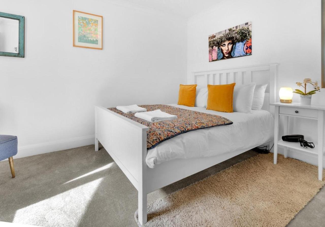 Villa Golden Sunset House With Free Parking By My Getaways à Hove Extérieur photo